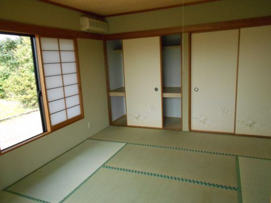 3LDK House with Large Garden and Shed for Sale in Ebino, Miyazaki - Thumbnail 2