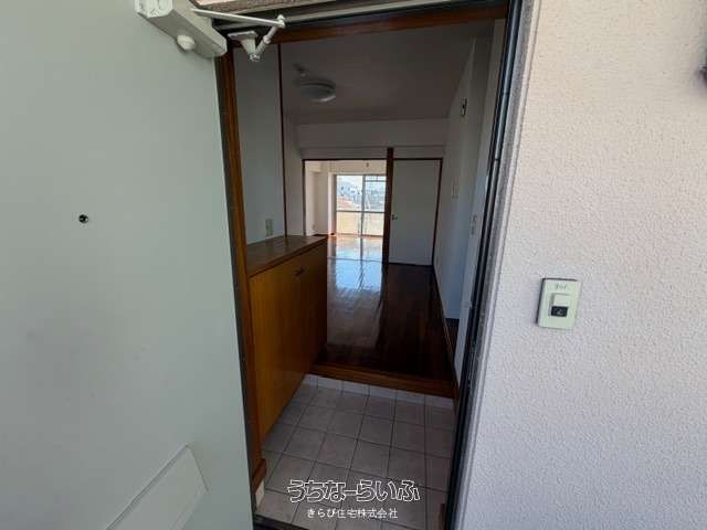 2LDK Apartment for Rent in Quiet Oroku, Naha, Okinawa - Thumbnail 4