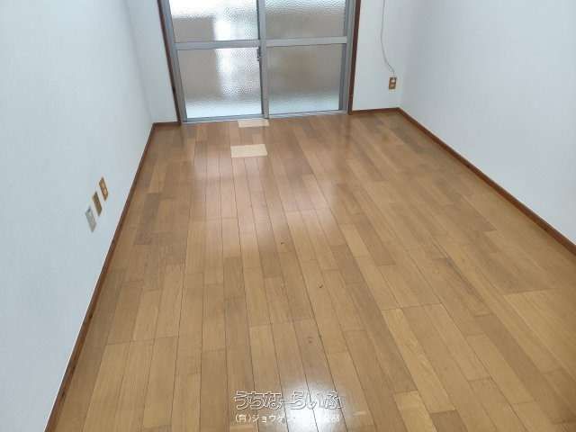 Miki House 103: 1R Apartment for Rent in Ginowan, Okinawa - Thumbnail 3