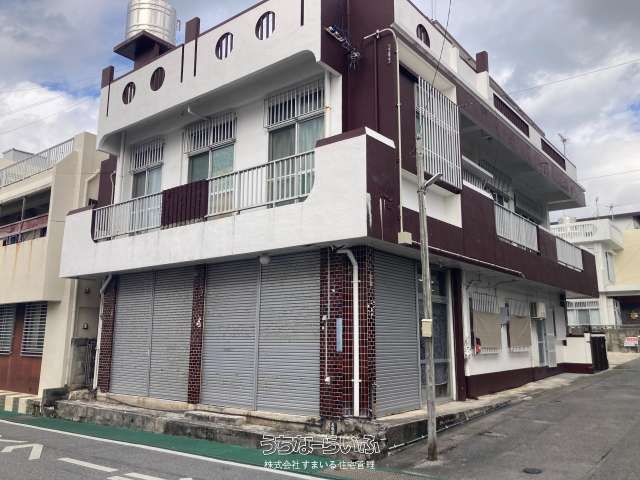 2DK Apartment for Rent in Naha, Okinawa - First Floor, All Western Rooms - Thumbnail 2