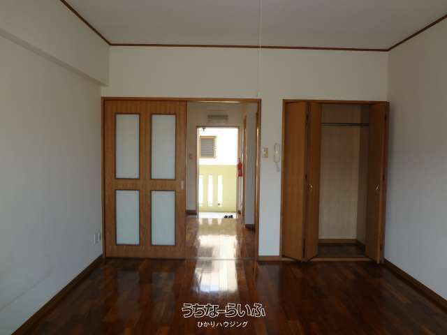 Rental Apartment in Naha Kubo - 1K with Parking & AC - Thumbnail 4