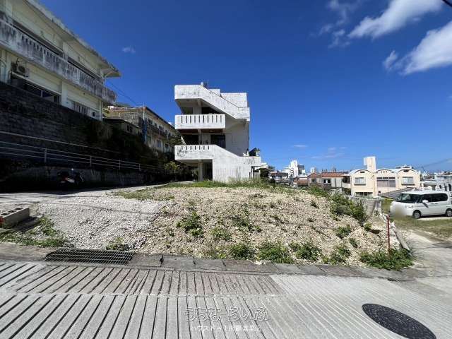 176m² Residential Land for Sale in Naha's Shuri District, Okinawa - Thumbnail 3