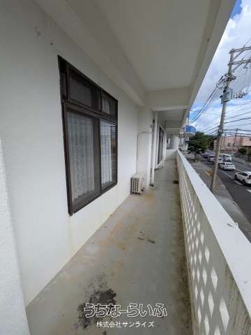 Rent NS Apartment 12: Spacious 3LDK in Yomitan, Okinawa - Thumbnail 3