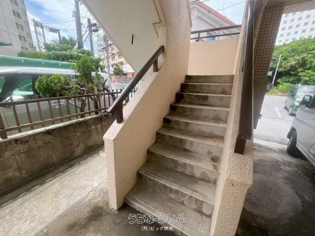 2LDK Apartment for Rent in Ameku, Naha, Okinawa - Thumbnail 2