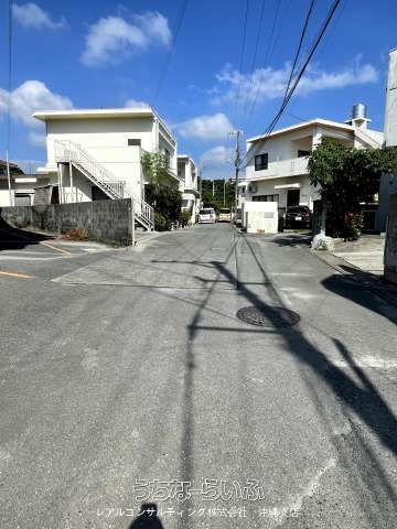 Okinawa City Apartment Building for Sale - 4.77% Yield - Thumbnail 2