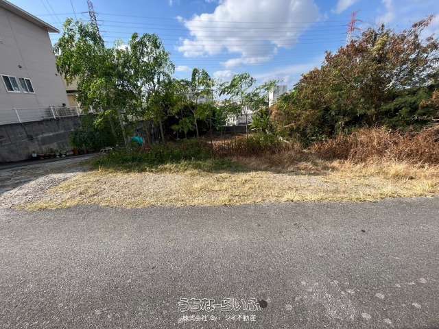 426 sqm Land for Sale in Kyan, Uruma City, Okinawa - Image 1