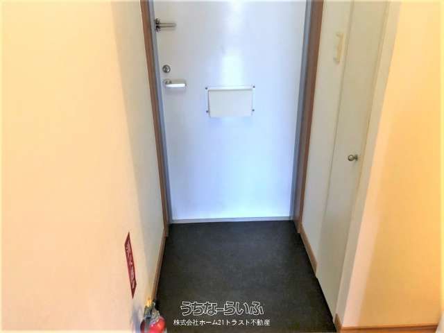 Furnished 1K Apartment for Rent in Tomigusuku, Okinawa - Thumbnail 4