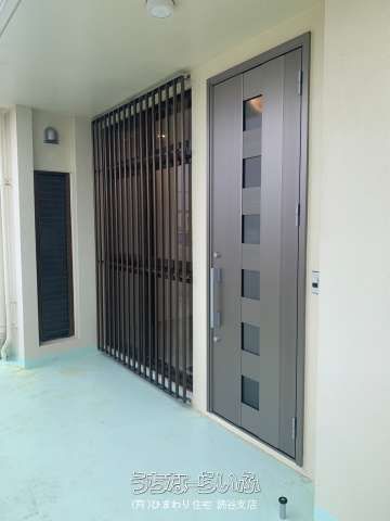 Renovated 2LDK Apartment for Rent in Yomitan Village, Okinawa - Thumbnail 2