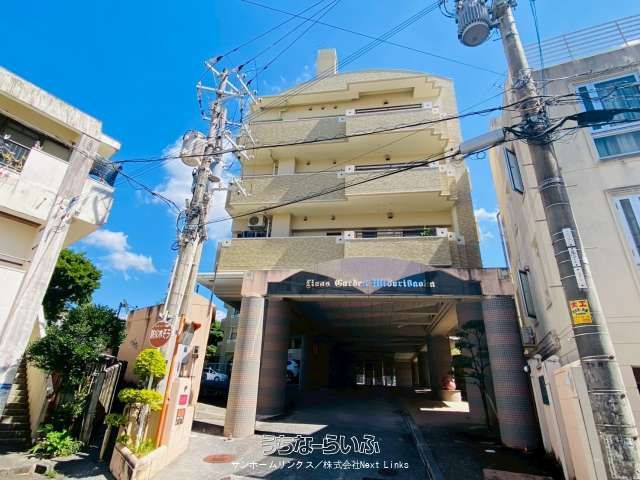 Renovated 3LDK Apartment near Miebashi Station, Naha - Thumbnail 3