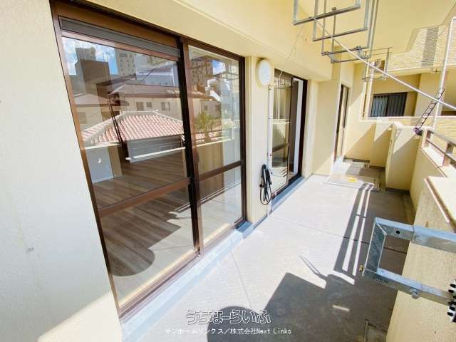 Renovated 3LDK Apartment near Miebashi Station, Naha - Thumbnail 4