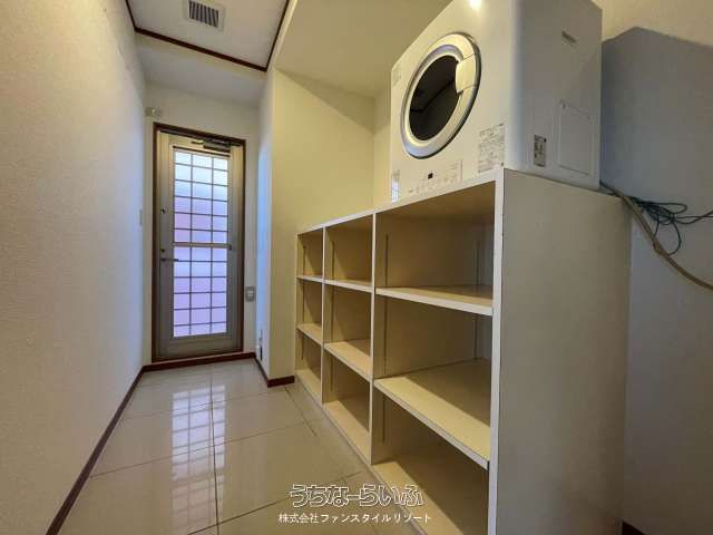 4LDK Condo for Sale in Yomitan Village, Okinawa with Rental Income - Thumbnail 3