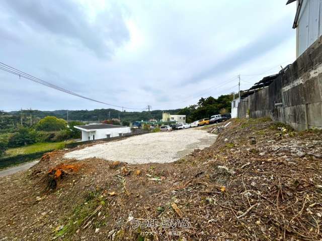 Land for Sale in Oyakebara, Nanjo City, Okinawa - 189.865m² - Thumbnail 2
