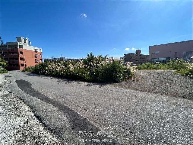 445m² Land for Sale in Noborikawa, Okinawa City - No Building Conditions - Thumbnail 3
