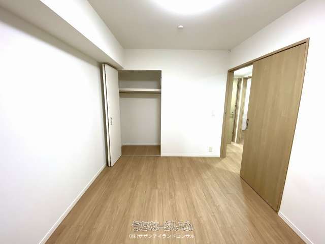 Riverside Kamihara 3LDK Apartment for Rent in Naha, Okinawa - Thumbnail 3