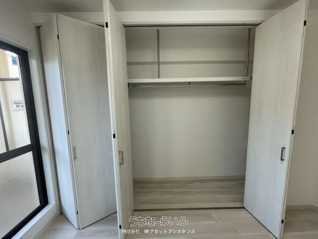 Renovated 2DK Apartment for Rent in Urasoe City, Okinawa - Thumbnail 4