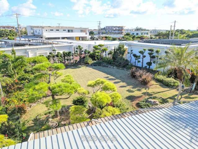 5SLDK Duplex House for Sale with Rental Income in Miyakojima - Thumbnail 2