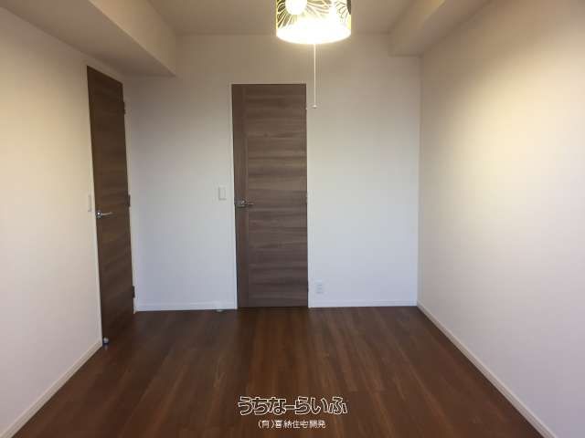1LDK Tower Apartment for Sale in Naha Omoromachi, Okinawa - Thumbnail 2