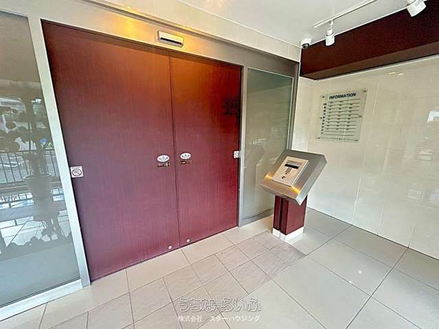 2LDK Condo for Sale in Okinawa City with Ocean View - Thumbnail 4