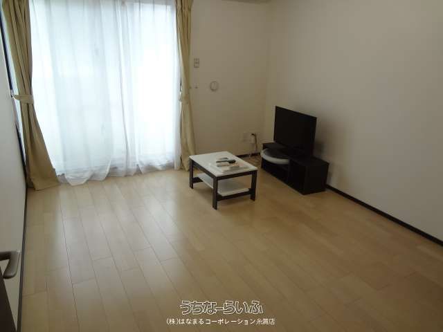 1K Apartment for Rent in Haebaru, Okinawa - Kureino Kariyushi II - Thumbnail 2