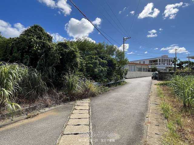 Ocean View Hilltop Land for Sale in Miyakojima, Okinawa - Thumbnail 4