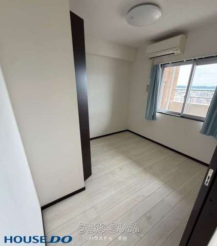 Ocean View 3LDK Condo in Okinawa City with Parking - Thumbnail 4