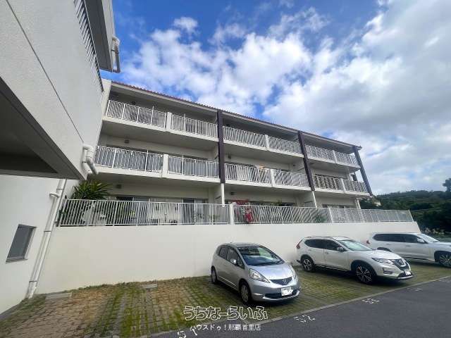 3LDK Apartment with Private Garden near Shuri Castle, Naha - Thumbnail 4