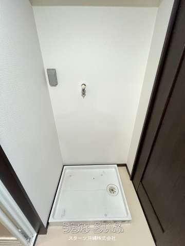 Lions Mansion Tomari 3-Chome 1LDK Apartment for Sale in Naha - Thumbnail 2