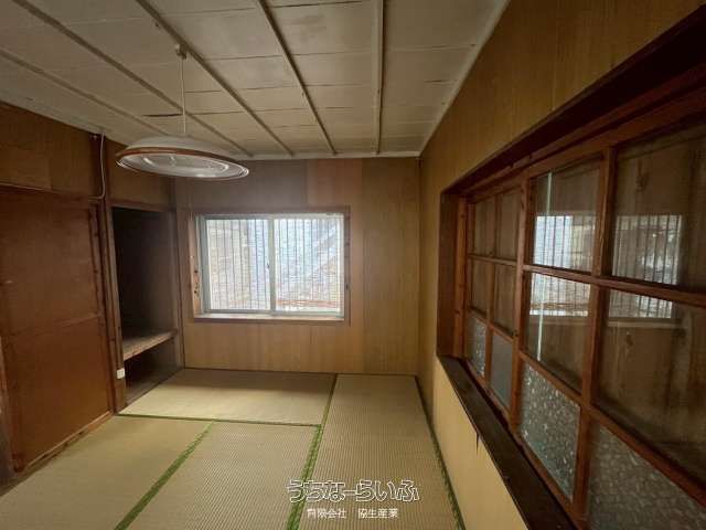 Spacious 3DK Detached House for Rent in Okinawa City - Thumbnail 4