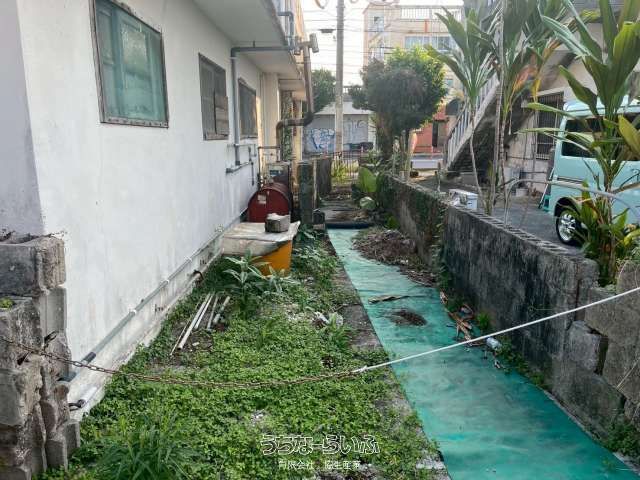 Spacious 3DK Detached House for Rent in Okinawa City - Thumbnail 3