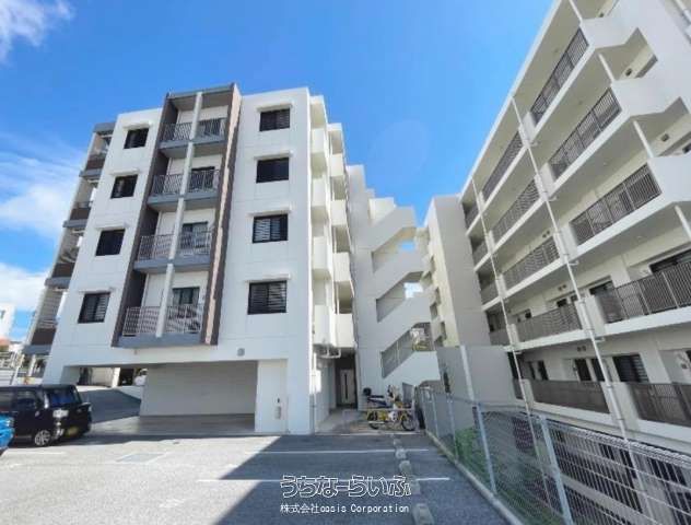 Gran De Premium Vista Nodake EAST 2LDK Apartment for Sale in Ginowan - Thumbnail 2