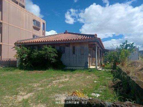 Okinawan Kominka-Style 6LDK House for Sale in Uruma City - Thumbnail 2
