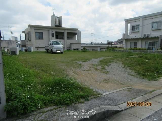 363.64m² Corner Land Plot for Sale in Uruma, Okinawa - Thumbnail 3