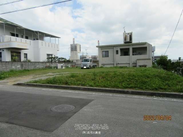 363.64m² Corner Land Plot for Sale in Uruma, Okinawa - Thumbnail 2