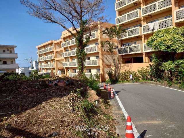Land for Sale in Onna Village, Okinawa - 280.88 sqm Plot - Thumbnail 3