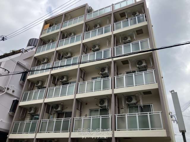 Monthly 1K Apartment for Rent in Naha, Okinawa - T-MAX in KUME - Image 1