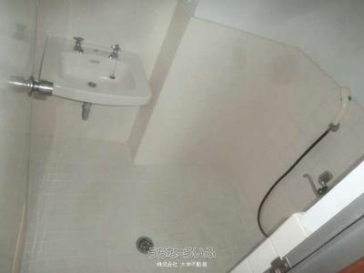 Property Listing Unavailable - Uchina Life Okinawa Real Estate — Interior, Kin, Okinawa