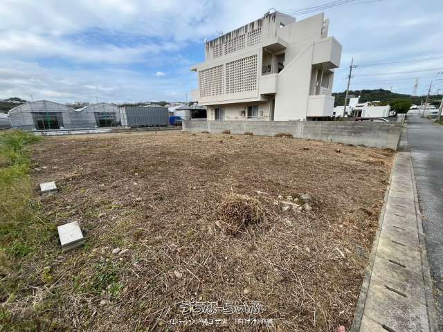 248m² Flat Land for Sale in Takaezu, Uruma City, Okinawa - Thumbnail 2