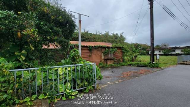 210 sqm Land for Sale in Nanjo City, Okinawa - Shop & Residence Potential - Thumbnail 2