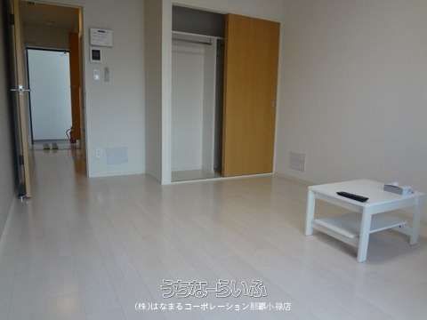 Leonext Hill Climb 101: Furnished 1K Apartment in Nakagusuku, Okinawa - Thumbnail 4