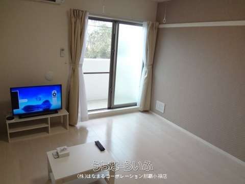 Leonext Hill Climb 101: Furnished 1K Apartment in Nakagusuku, Okinawa - Thumbnail 3