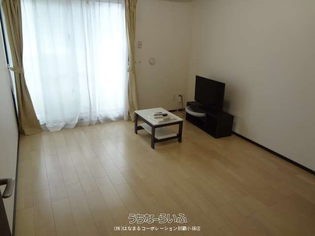 Leonext Hill Climb 101: Furnished 1K Apartment in Nakagusuku, Okinawa - Thumbnail 2