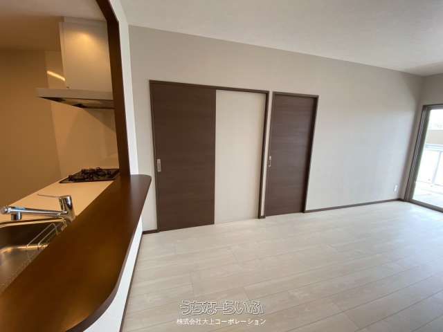 New 3LDK Apartment for Rent in Urasoe, Okinawa with 2 Parking - Thumbnail 4