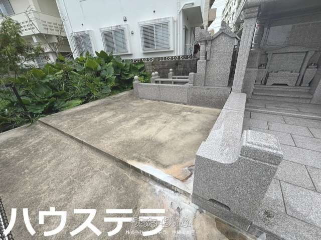 Cemetery Plot for Sale in Ginowan City, Okinawa - 2.72 sqm - Thumbnail 2