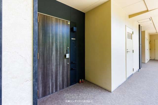 Premist Shuri Kinjo-cho 166m² 3LDK Apartment for Rent in Naha - Thumbnail 2