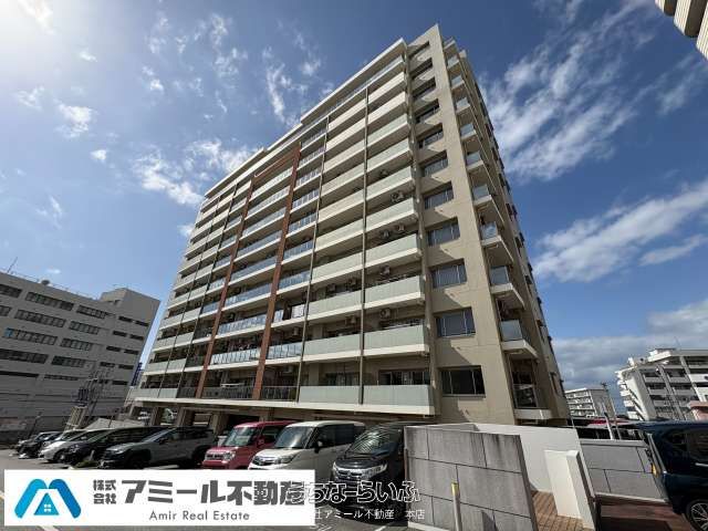Milco Mansion Urasoe Minatogawa View 3LDK Apartment for Sale - Thumbnail 2