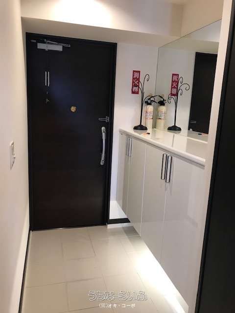 Wise Sky Villa Araha 2LDK Condo with Ocean View in Chatan - Thumbnail 2