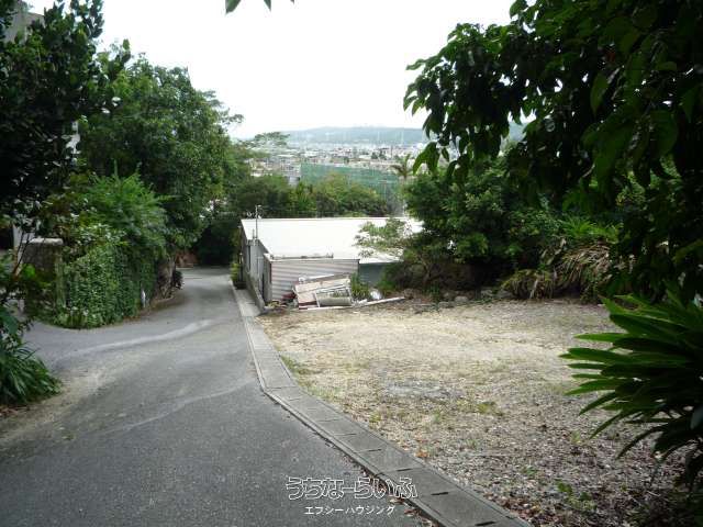 578m² Land Plot in Nakagusuku Village, Okinawa for Storage Use - Thumbnail 4