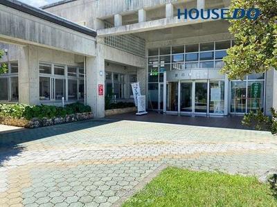 Spacious Mixed-Use Building in Minamiuebaru, Nakagusuku Village — Image 2, Nakagusuku, Okinawa