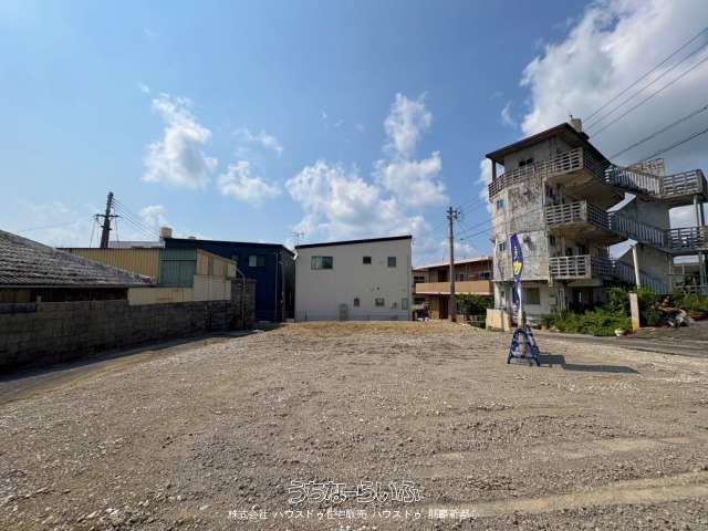Land for Sale in Urasoe City, Okinawa - Two Residential Plots - Thumbnail 4