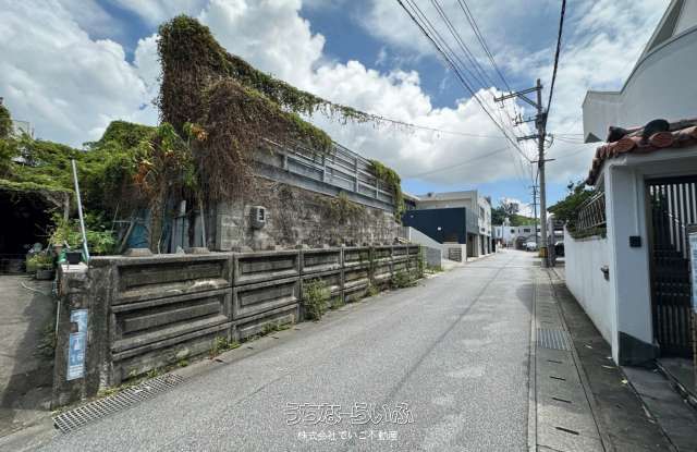 662m² Land Plot in Okinawa City Momohara - Development Opportunity - Thumbnail 2